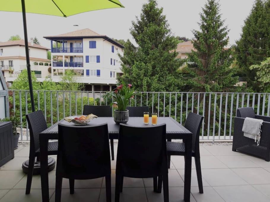 Appartamento Bide Ona - Centre - Terrasse - Parking Bayonne Esterno foto